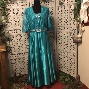 VINTAGE MIKE BENET AMAZING EMERALD GREEN SEQUINS SATIN & LACE FORMAL DRESS GOWN